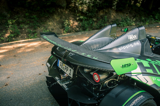 HMS KTM X-Bow GT Heckflügel aus Carbon und Kunststoff